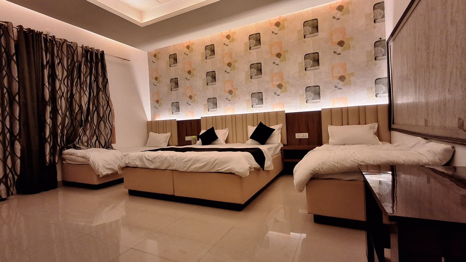 Family suite - 4 people